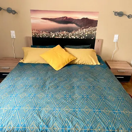 Prázdninový dům Maison Avec Terrasse Surplombant La Vallee *